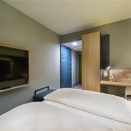 Hotel Ibis Styles Vaihingen 3*