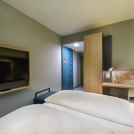 Ibis Styles Vaihingen Ξενοδοχείο 3*